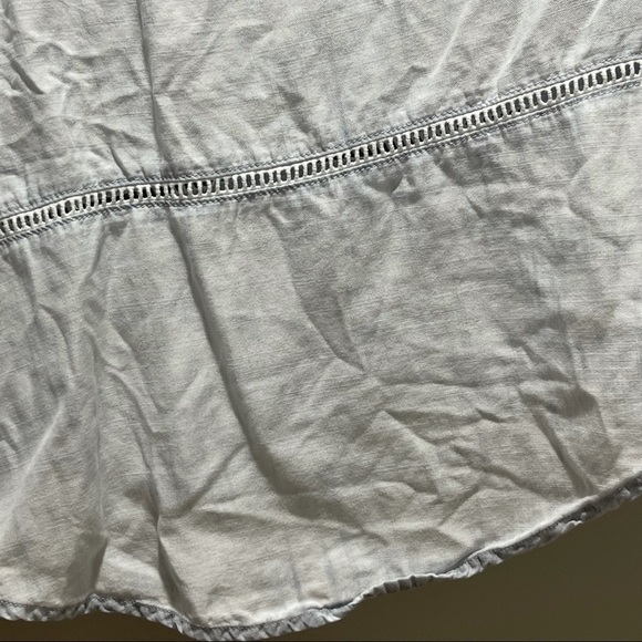 CHELSEA & VIOLET Women’s Blue Chambray Lyocell Peplum Top Bell Sleeves - Picture 8 of 9